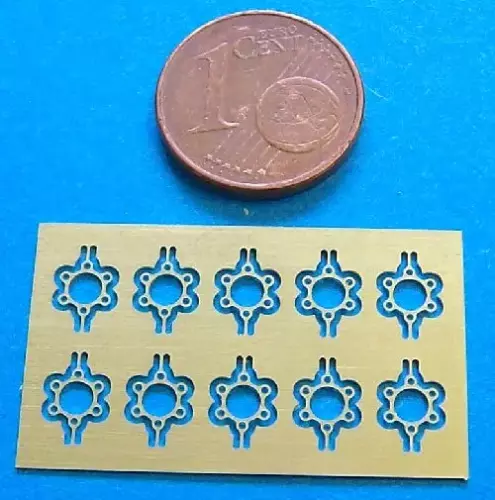 Artikelbild des Artikels “Augen für Takelung 2,5 mm, M 1:100 “