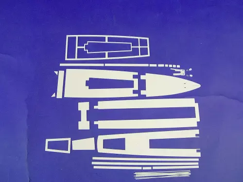 Artikelbild des Artikels “Bausatz Decks für Zerstörer 1936 Z20-22 M 1:100 “