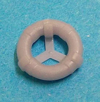 Artikelbild des Artikels “Rettungsring 8 mm mit Halter M 1:100 “