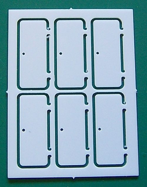 1 Platine Türen 9x3,5 mm, Ecken leicht gerundet, M 1:200 