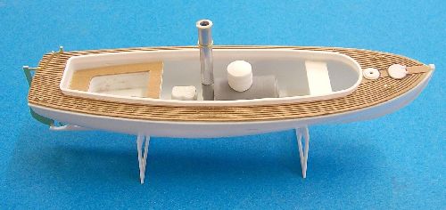 Artikelbild 1 des Artikels “Bausatz Dampfbeiboot KL1 M 1:100 “