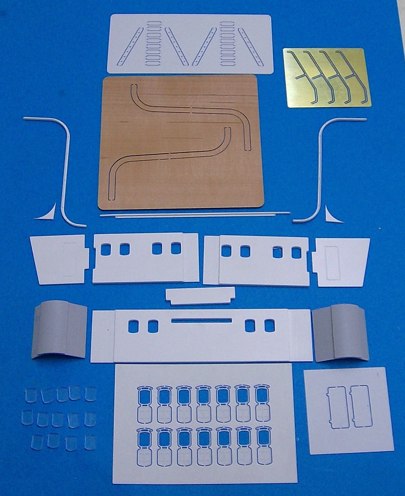 Artikelbild 1 des Artikels “Bausatz achtere Aufbauwand Admiral Graf Spee M 1:100 “