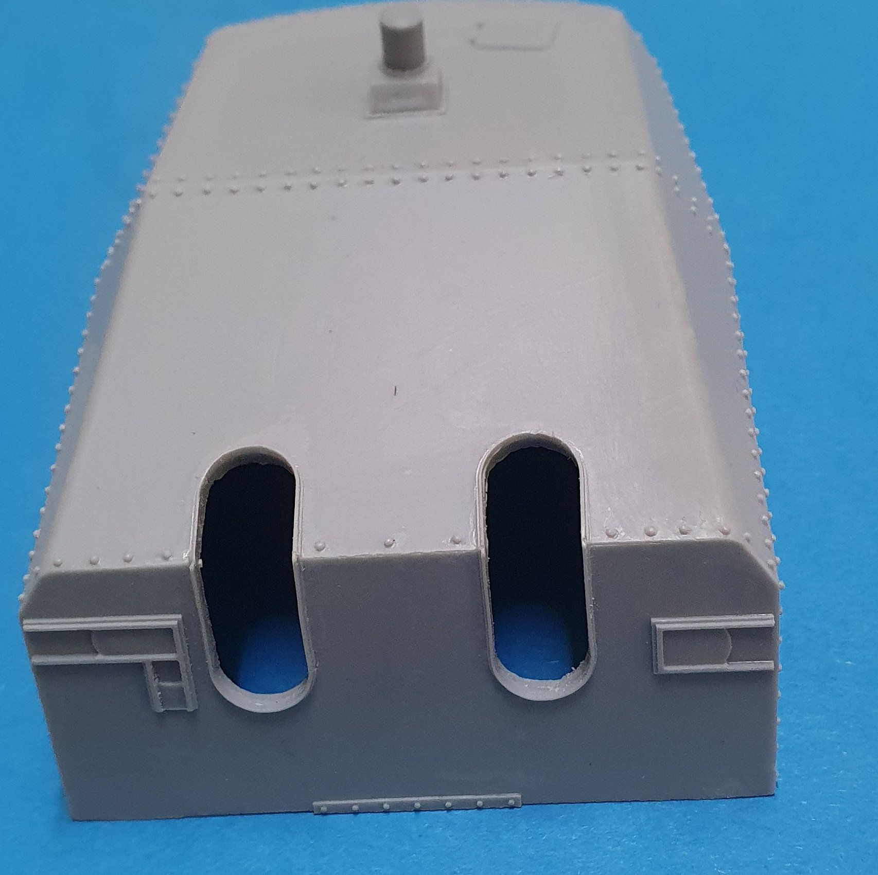 Artikelbild 3 des Artikels “Bausatz 15-cm-SK C/28 Zwillingsturm M 1:100 “