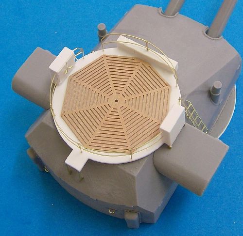 Bausatz Flakplattform Prinz Eugen M 1:100 